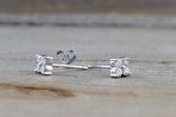 14k White Gold Diamond Clover Flower Earring Studs Stud