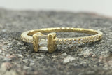 18k Gold Emerald Diamond Band Ring FR01005