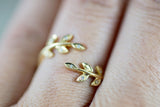 18k Yellow Gold Diamond Leaf Floral Flower Petal Open Fashion Ring