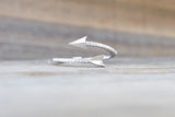 18k Solid White Gold Diamond Arrow Open Fashion Ring Band Love